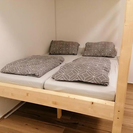 Feine Wohnung Direkt Am Yppen- Und Brunnenmarkt เวียนนา ภายนอก รูปภาพ
